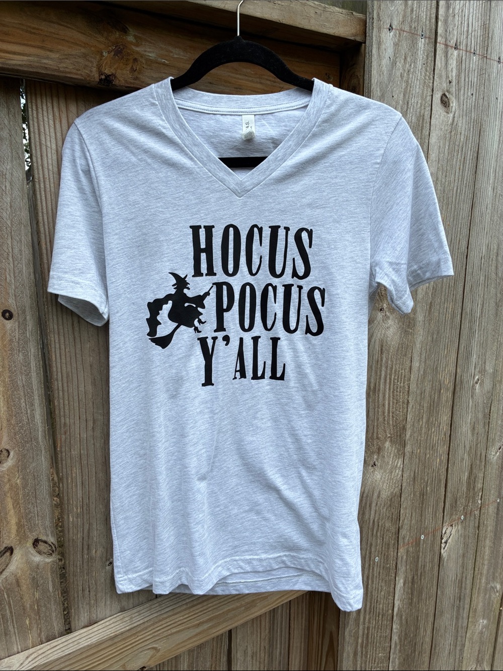 Hocus Pocus Y'All Gray V‑Neck Graphic Tee